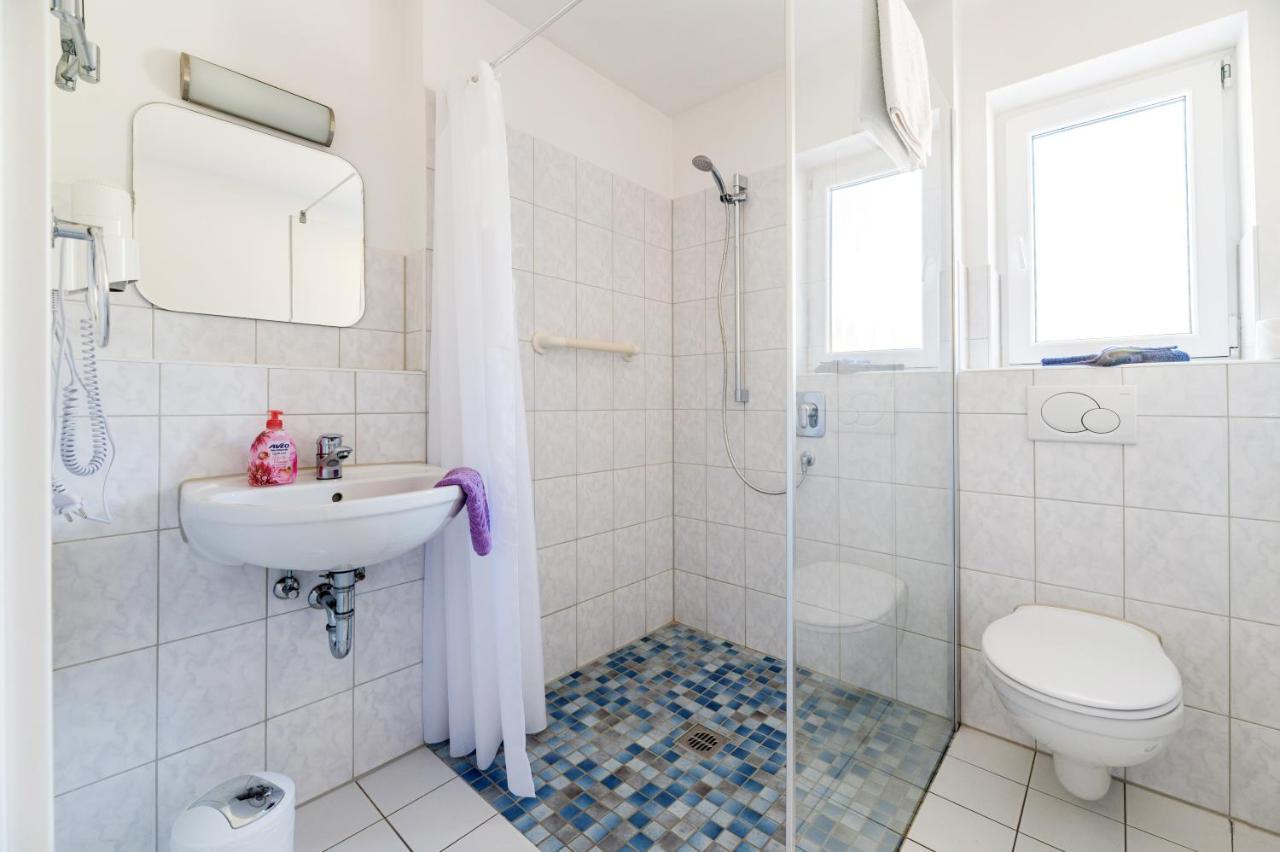 Hotel Am Kirchplatz Uberlingen Eksteriør bilde